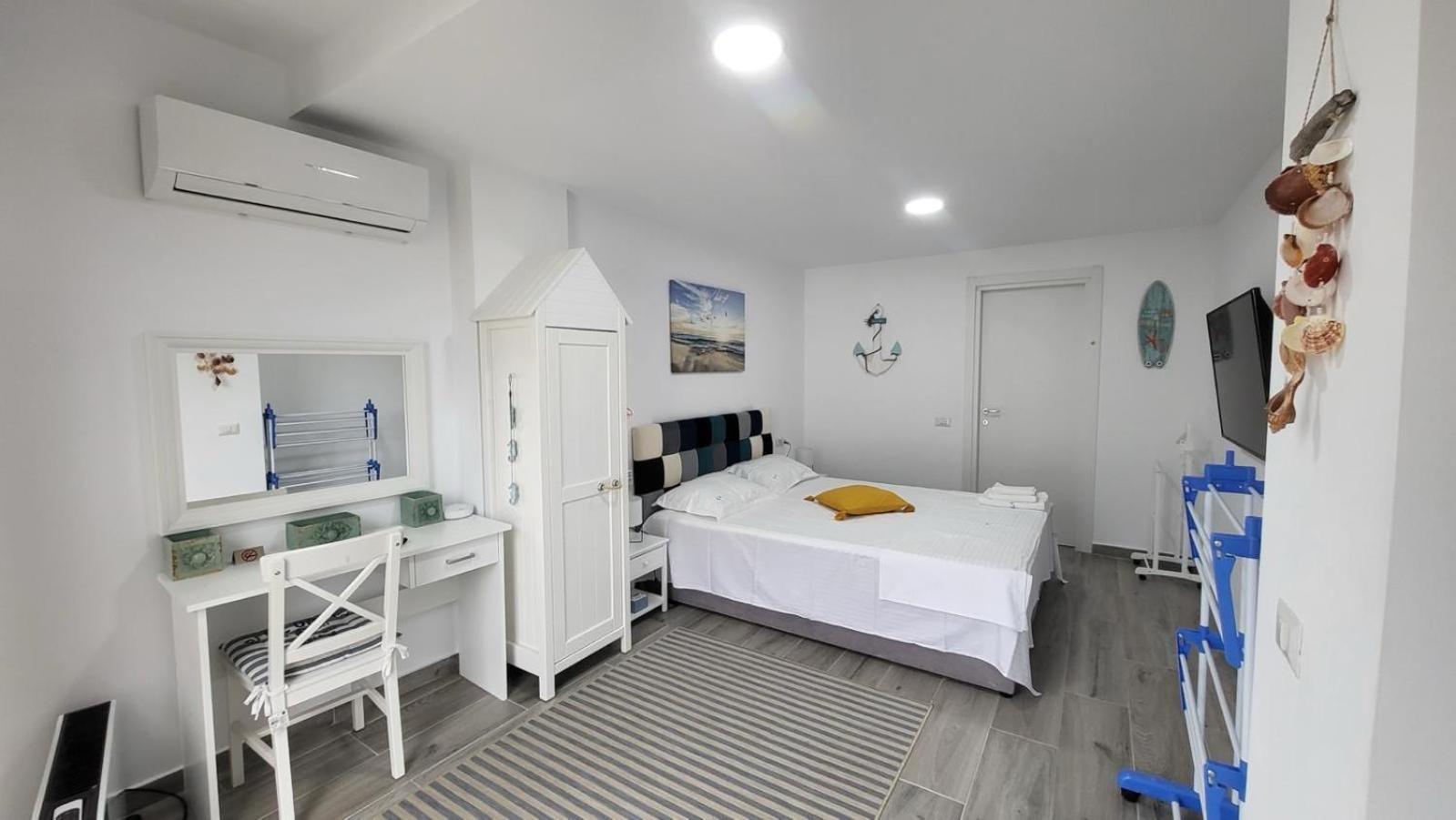 Serenity Sea View Apartment Олимп Екстериор снимка